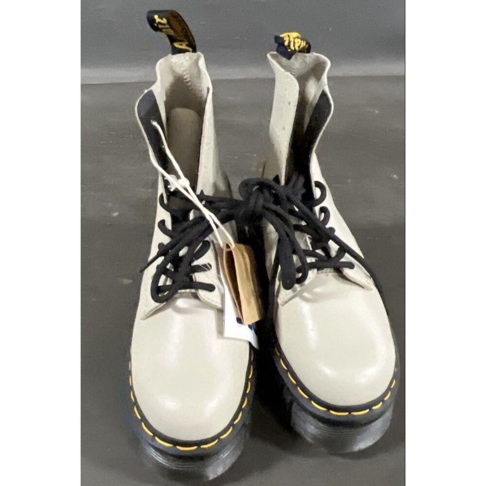 Dr. Martens Audrick 8-Eye Nappa Leather Platform Boots Grey NWT Size 5
